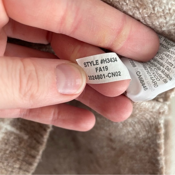 Madewell | Windowpane Wool Blend Neutral Turtleneck Sweater - Picture 13 of 14